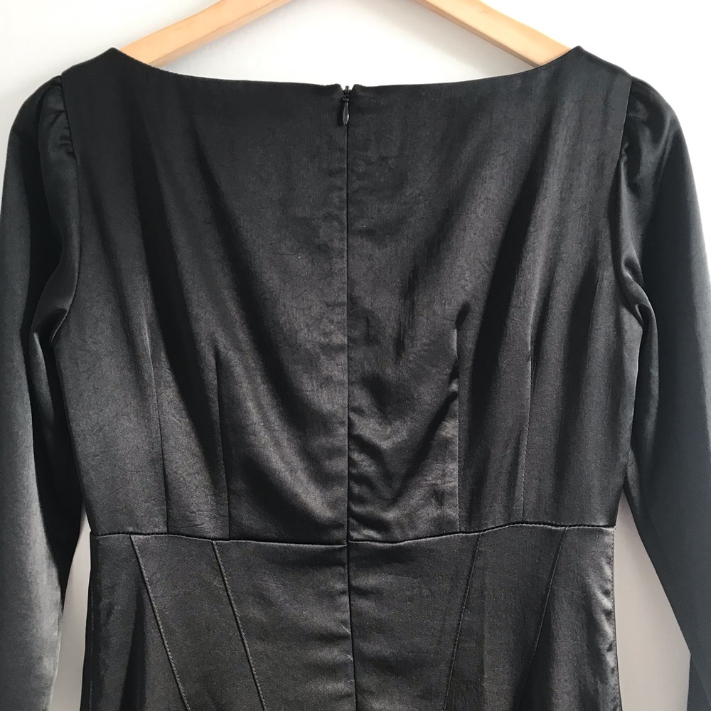 Nanette Lepore Black Satin Midi w/ Bows • 4 - Picture 5 of 8